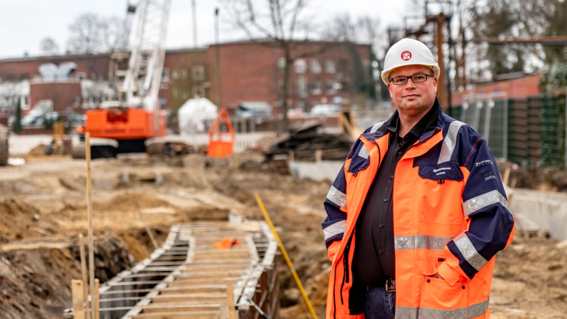 Niels Schefe, HOCHBAHN-Projektleiter des 1. Abschnitts rund um U Horner Rennbahn