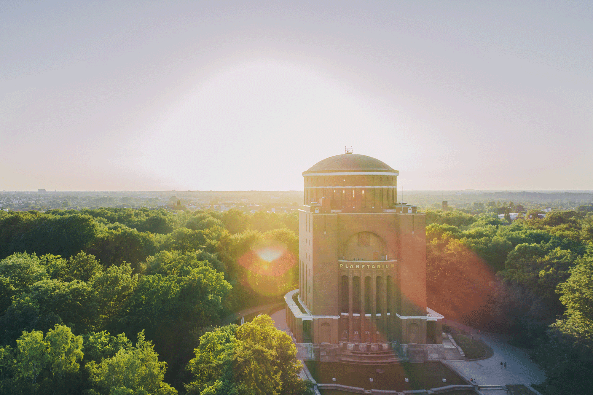 Drohnenbild Planetarium im Stadtpark